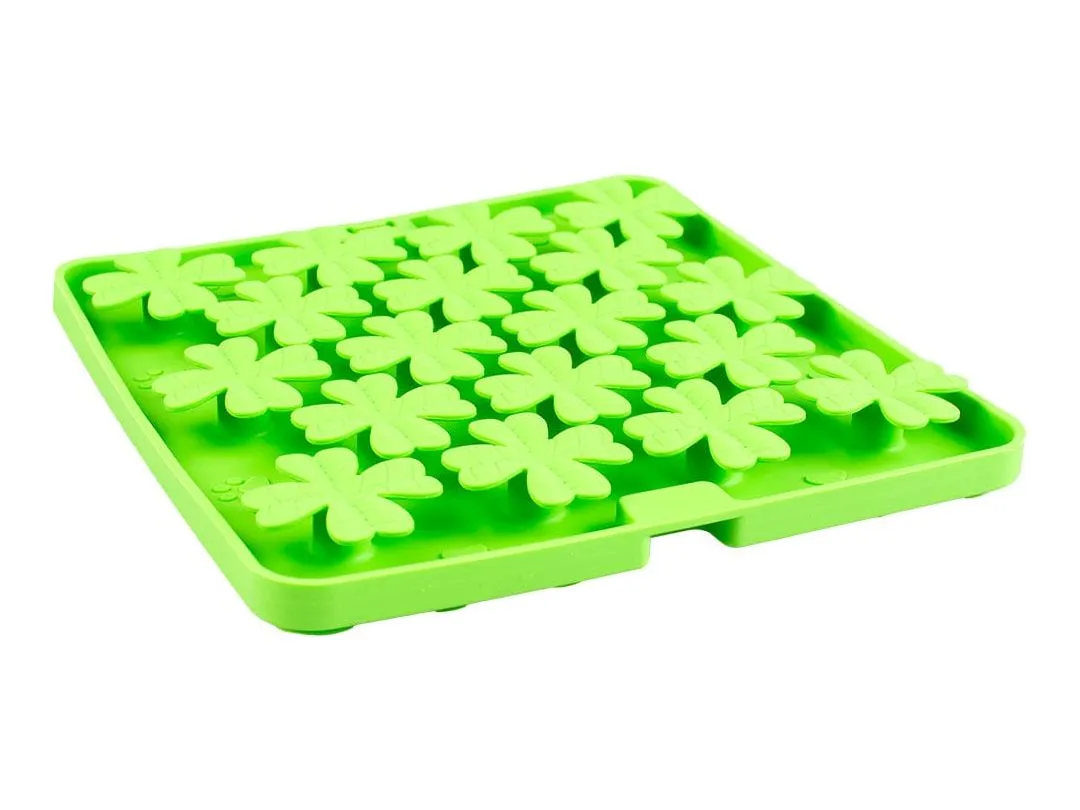 Lick mat flower 20x20x2,2cm green Pets Qatar