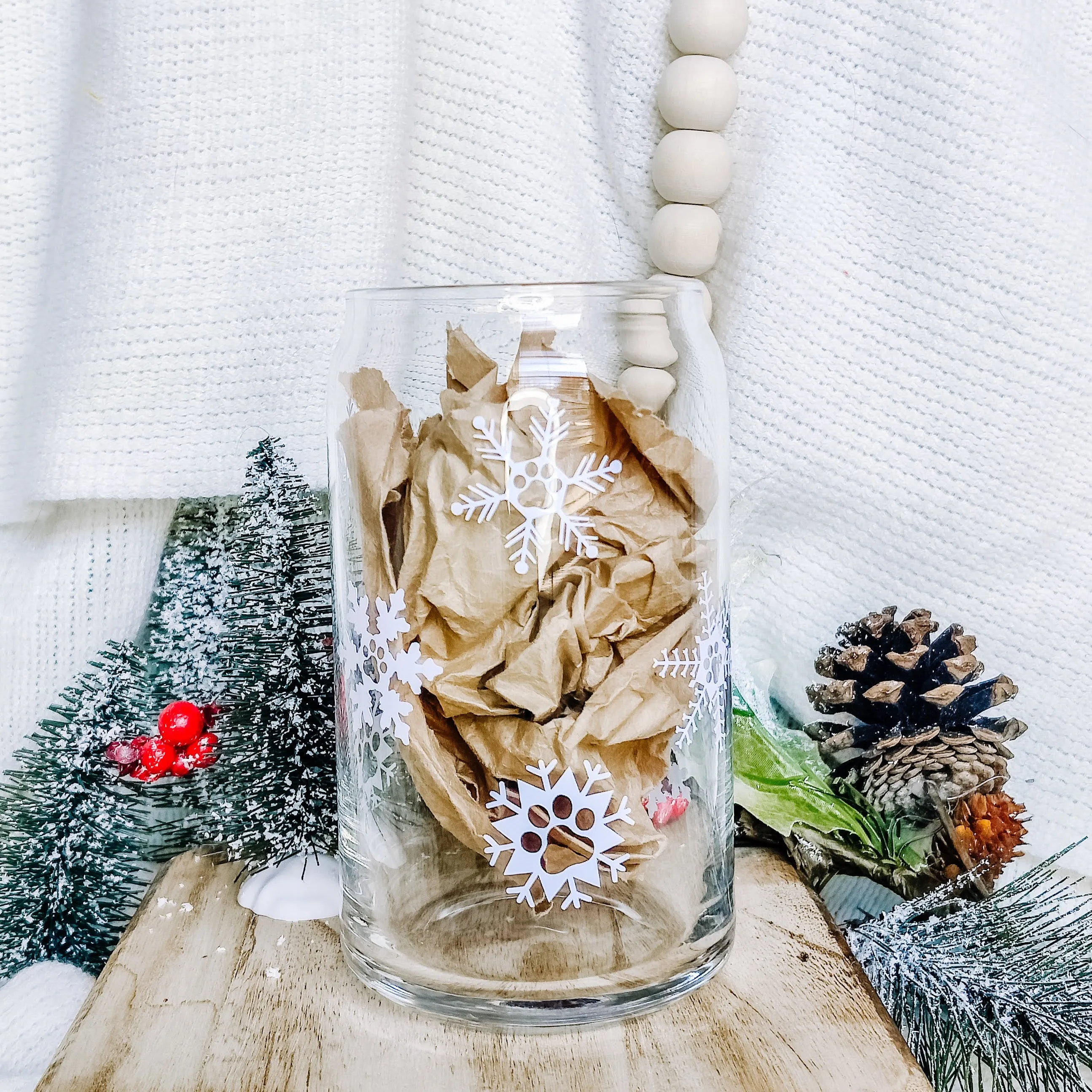 Paw Print Snowflakes Can Glass Cup Charlotte's Pet