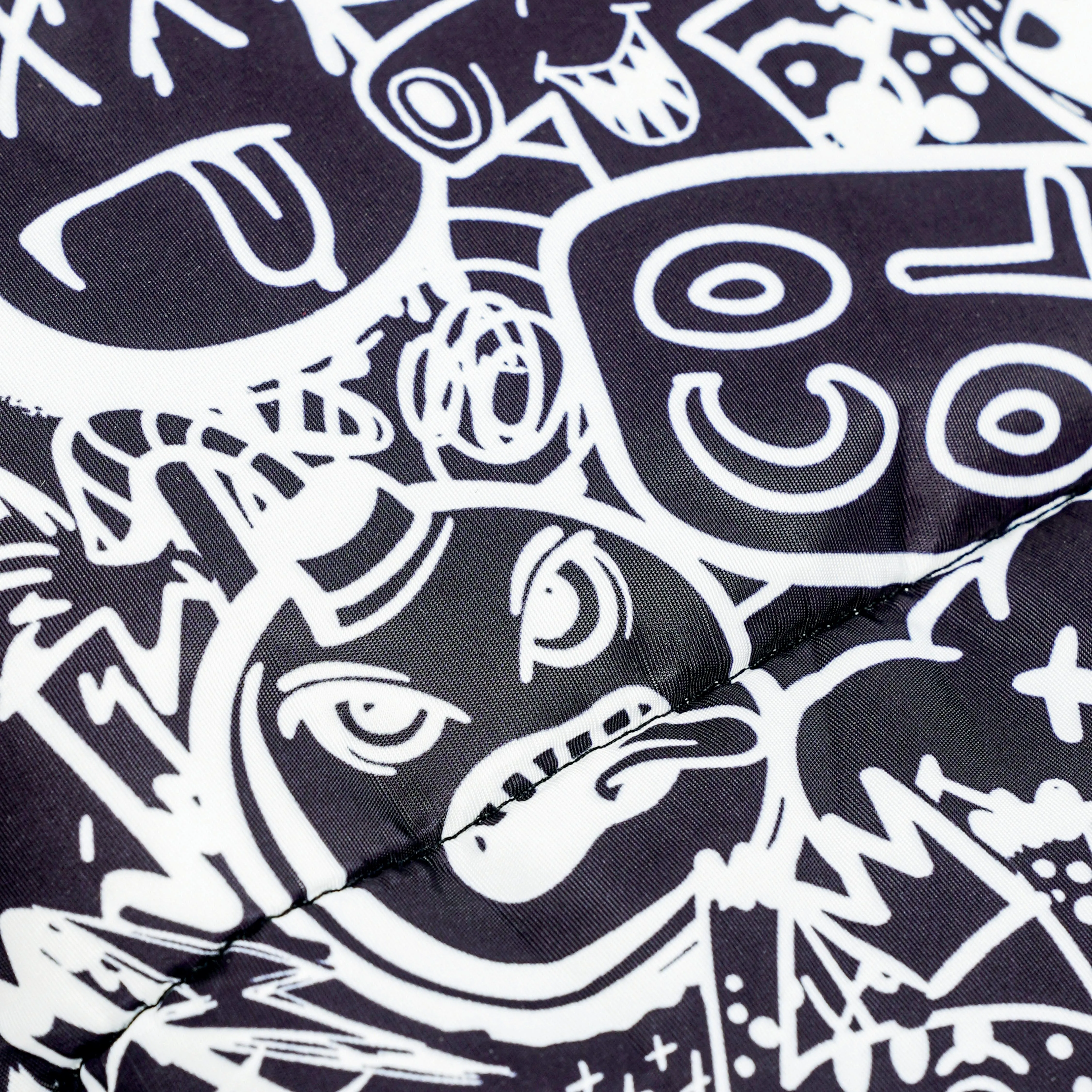URBANSYTLE  Winter Jacket Black & White